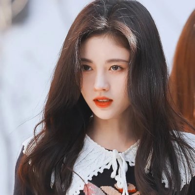 银发的阿基多